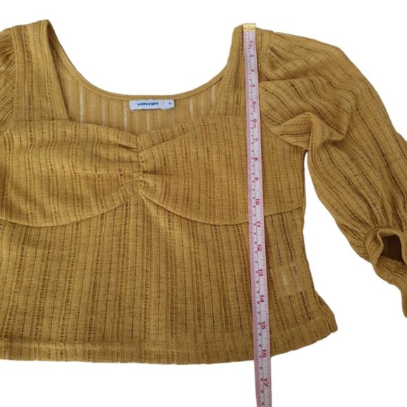 Valleygirl Light Knit Top - Picture 5 of 11